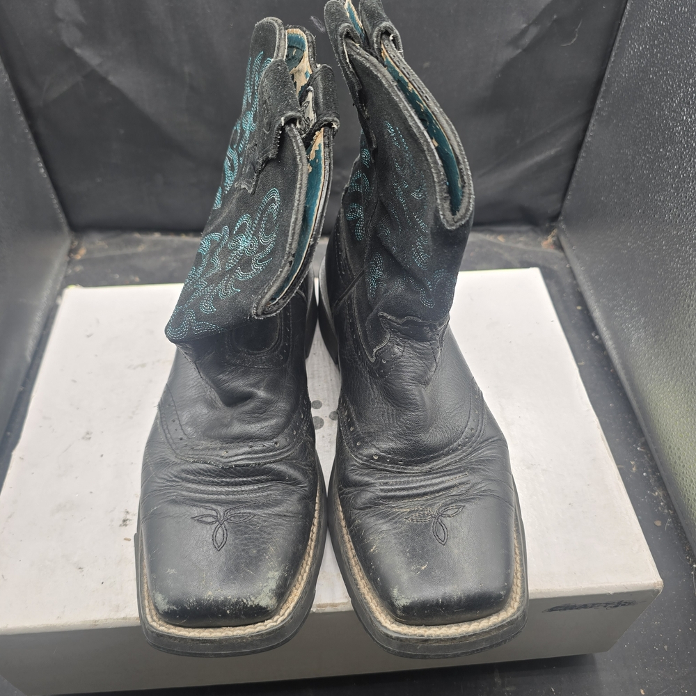 Black and Teal Western Boots